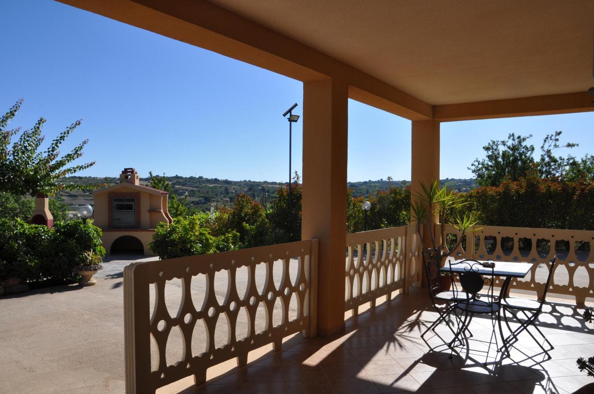 B&B La Terrazza Degli Scrittori Racalmuto Dış mekan fotoğraf