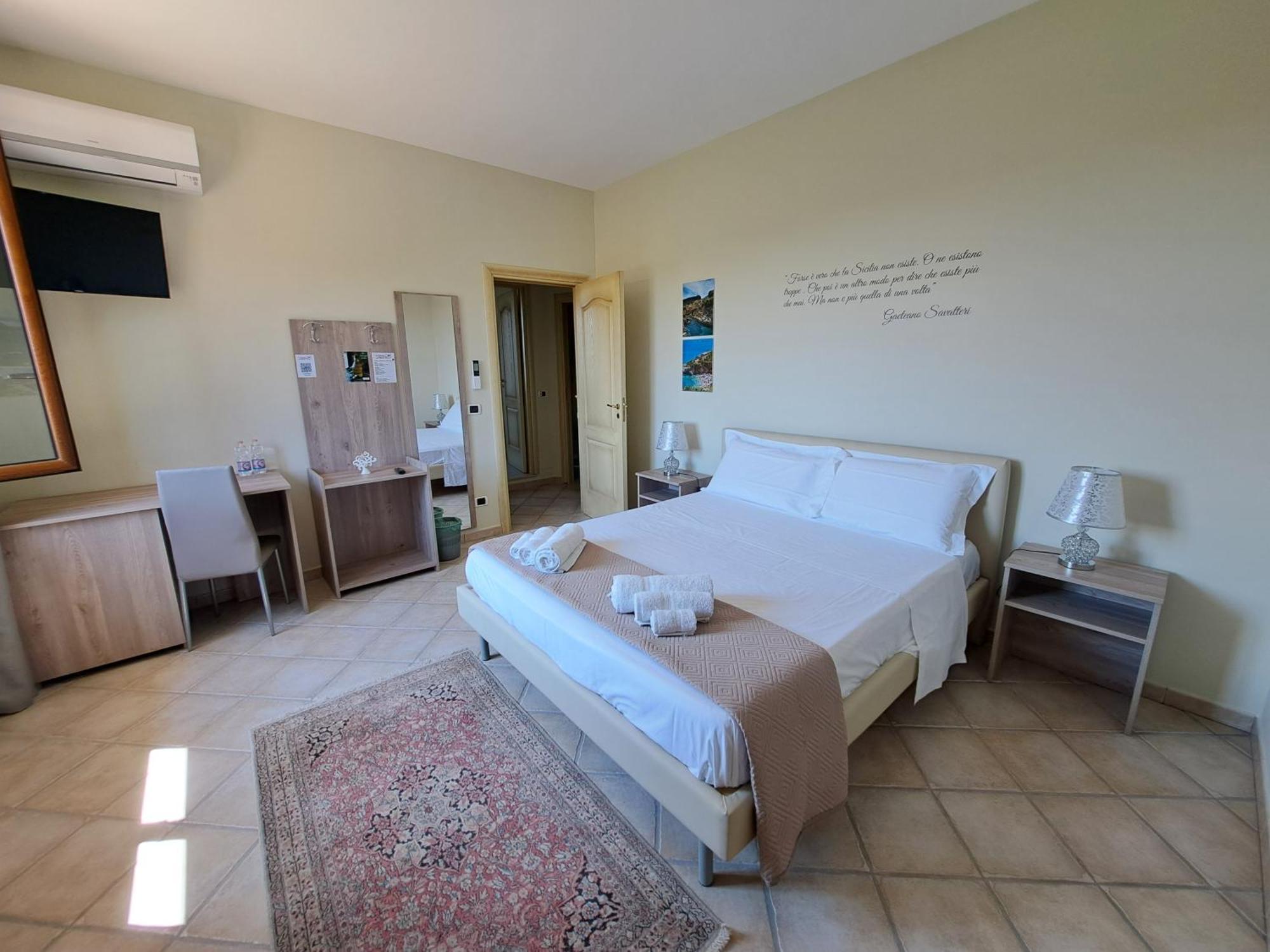 B&B La Terrazza Degli Scrittori Racalmuto Dış mekan fotoğraf